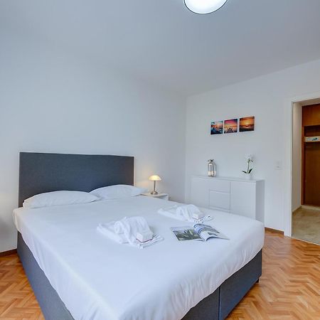 Lido Apartment - Happy Rentals Locarno Kültér fotó